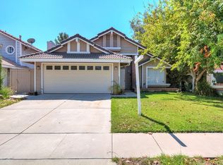 3122 Dogwood Dr, Corona, CA 92882