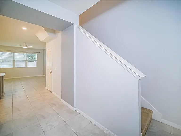 5124 Crown Haven Dr — Photo 3