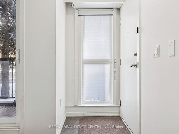 4th image of 8835 Sheppard Ave E #210