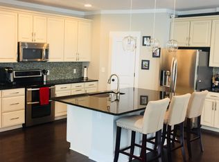 2424 Double Oaks Rd, Charlotte, NC 28206