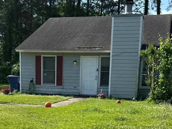 154 Twin Wood Drive, Havelock, NC 28532