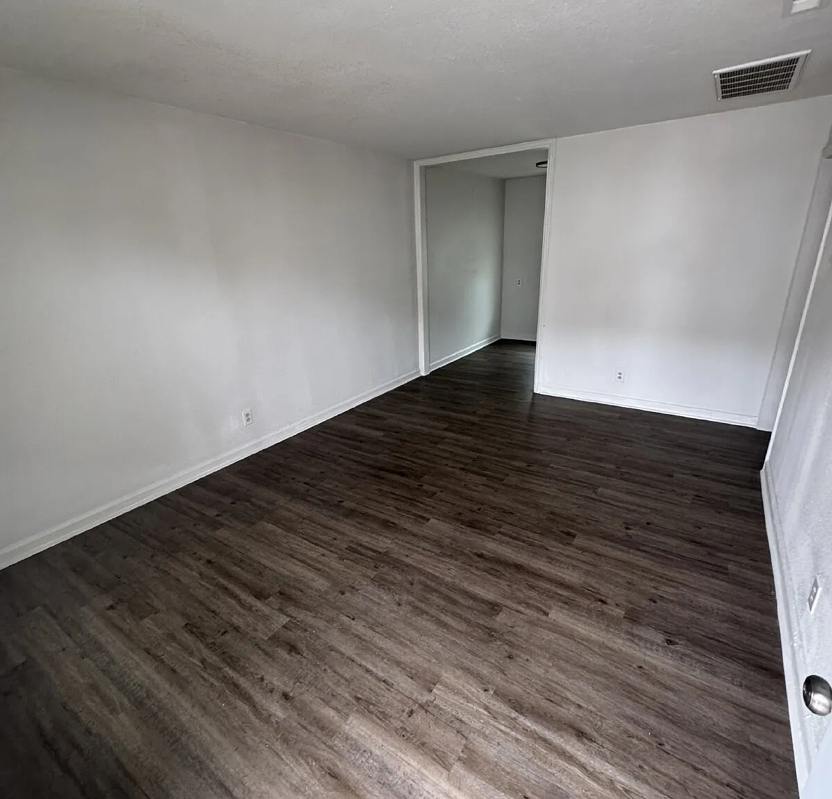 1 bed, 1.0 bath, 540 sqft, $650 — Photo 2