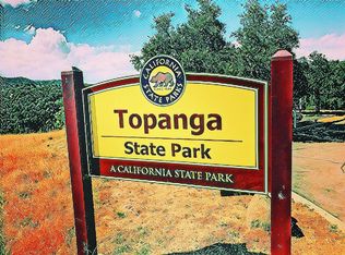 21071 Entrada Rd, Topanga, CA 90290