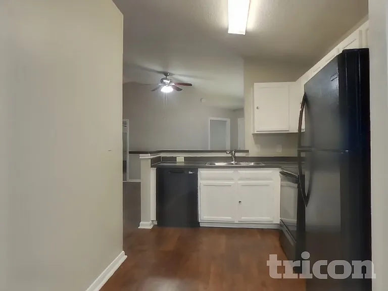 3150 Kelling St — Photo 5