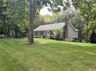 82 Berkshire Rd, Sandy Hook, CT 06482