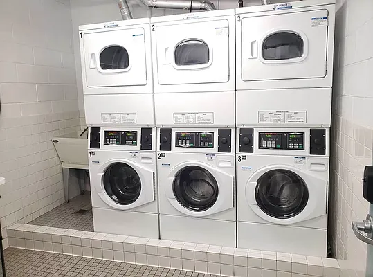 Rented by Bond New York | media 33