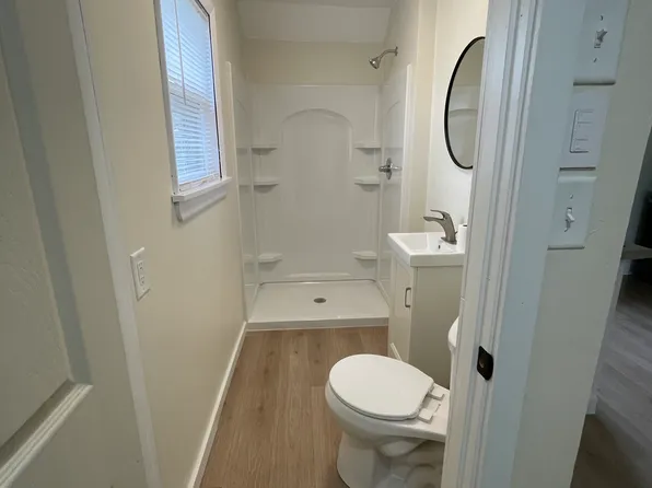 (undisclosed Address), Kaukauna, WI 54130