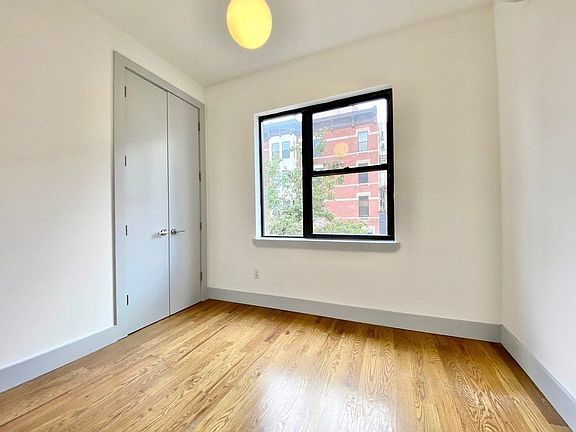 3rd image of 368 Throop Ave #2F