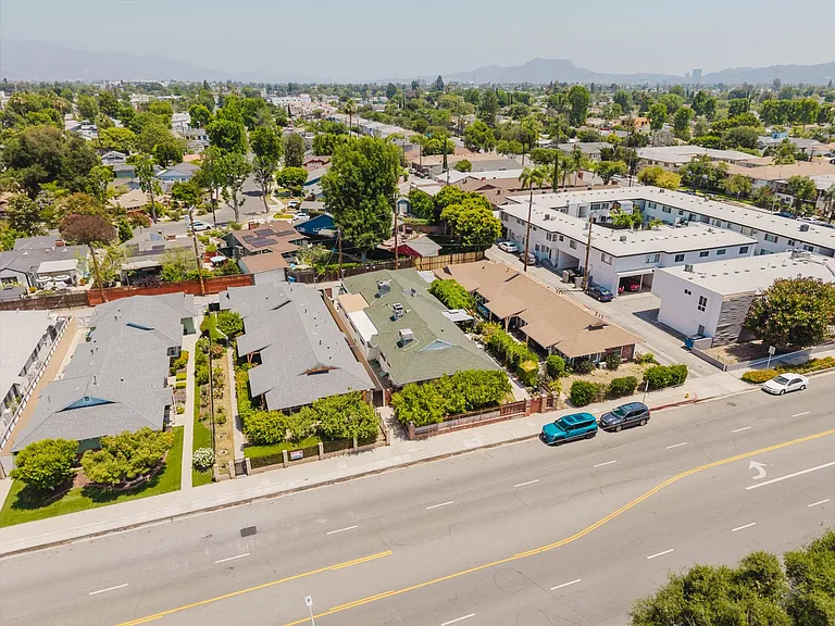 6024 Coldwater Canyon Ave — Photo 24