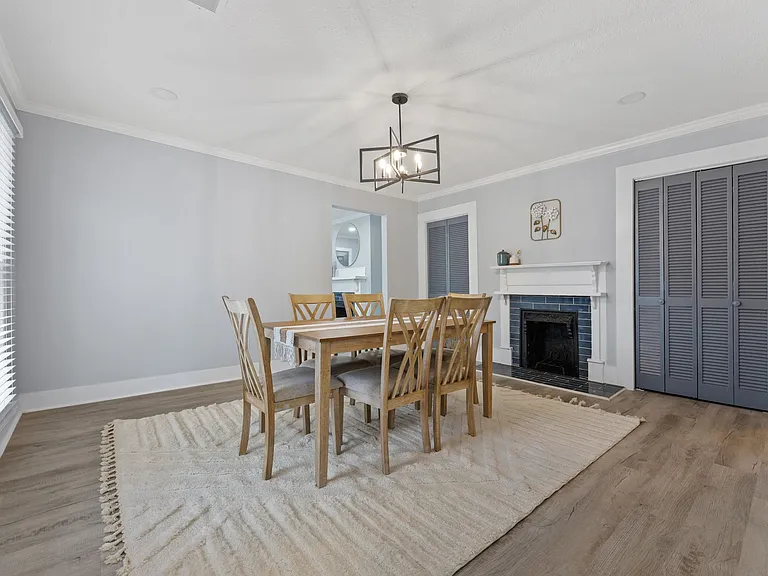 905 Beecher St SW #905 — Photo 10
