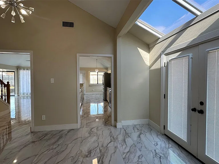 3925 Capricorn Ct — Photo 25