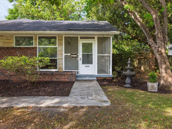 5229 Parkside Dr, North Charleston, SC 29405
