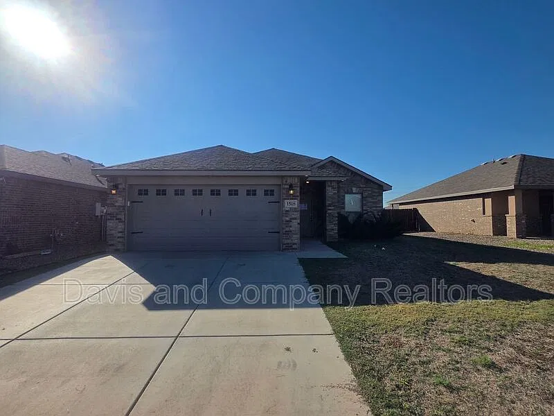 1518 Brand Ln