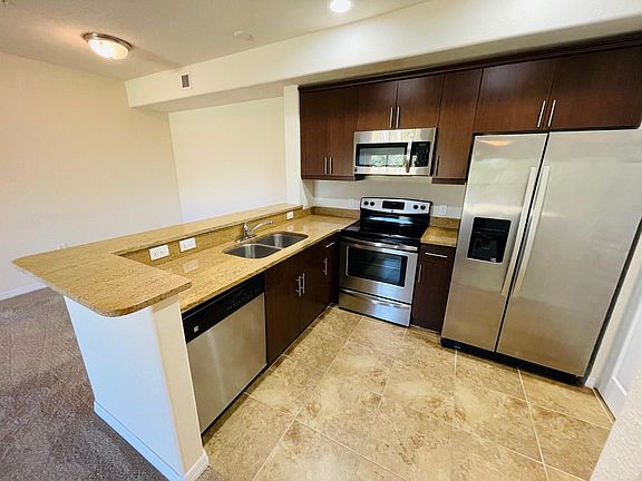 3rd image of 13180 Bella Casa Cir Unit 377