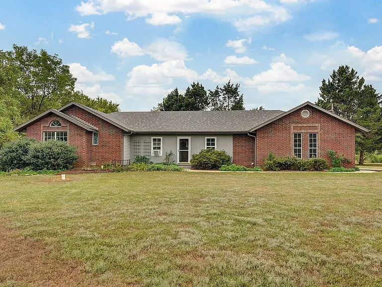 3740 E Farm Road Ln #106 — Photo 3