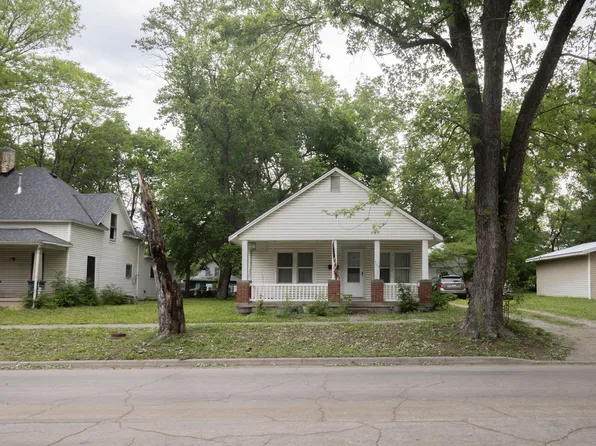 304 W Fort Scott St, Butler, MO 64730