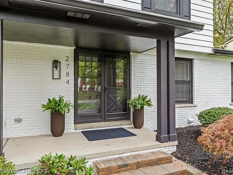 2784 Aldgate Dr — Photo 4