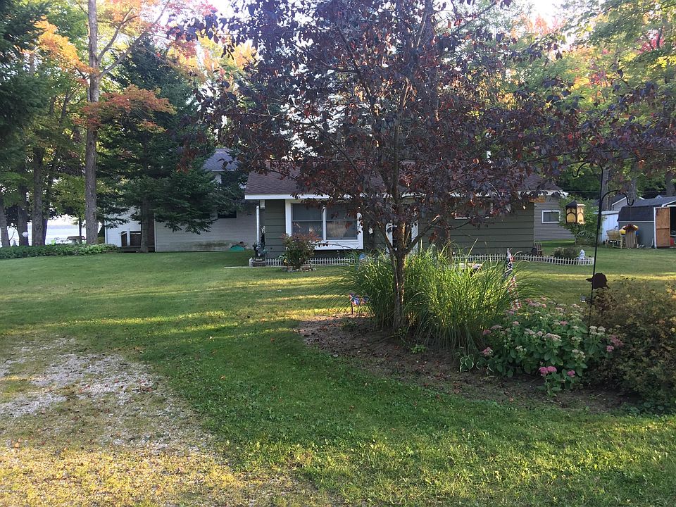 1st image of 132 Quail Ct