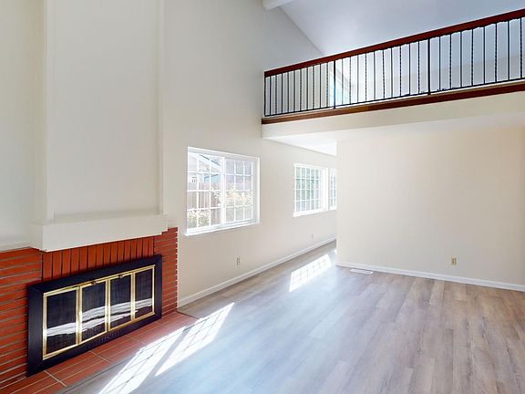 3rd image of 246 Cresta Vista Way