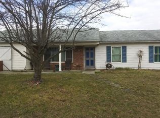 34 Avella Ln, Sicklerville, NJ 08081