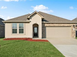 7556 1st Lake Dr, Slidell, LA 70461