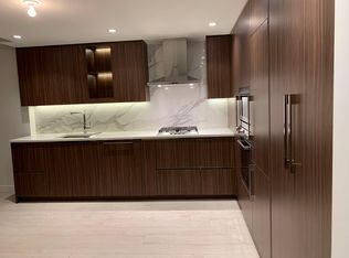9887 Whalley Blvd #3111, Surrey, BC