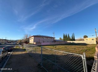 5th Street East St #Q, Palmdale, CA 93550