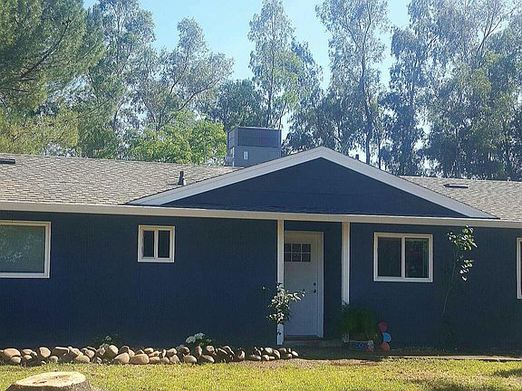 2nd image of 25051 3rd Ave