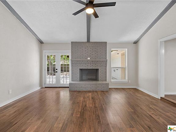 4th image of 222 Lawndale Dr