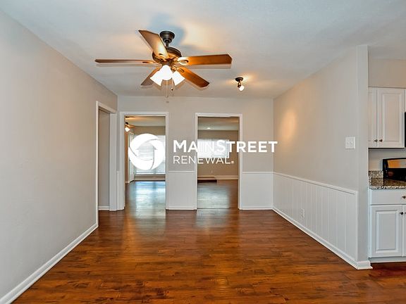 4th image of 12112 Eunice St