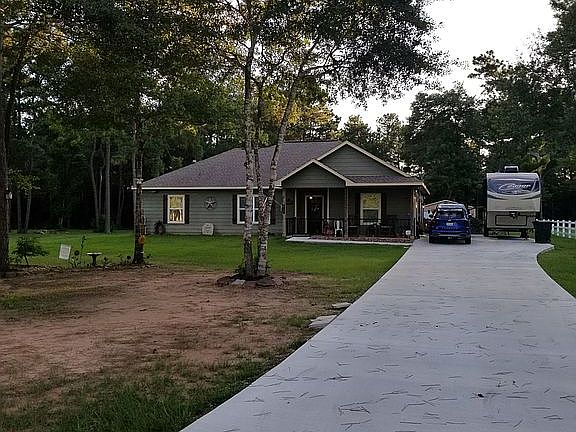 2nd image of 25189 Oak Hollow Blvd