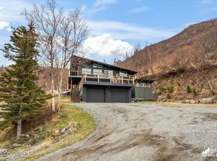 13215 Spendlove Dr, Anchorage, AK 99516