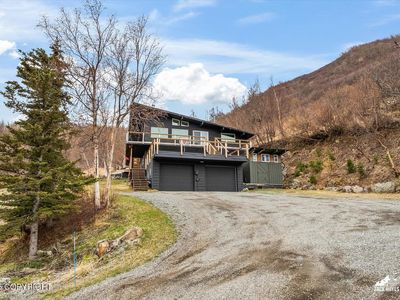 13215 Spendlove Dr, Anchorage, AK, 99516