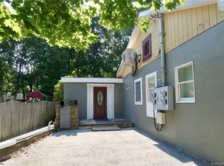 72 South St, Warwick, NY 10990