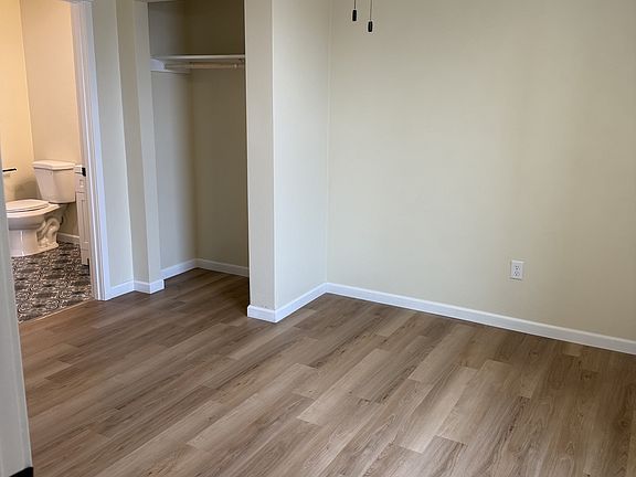 4th image of 135 N 4th Ave #11574359