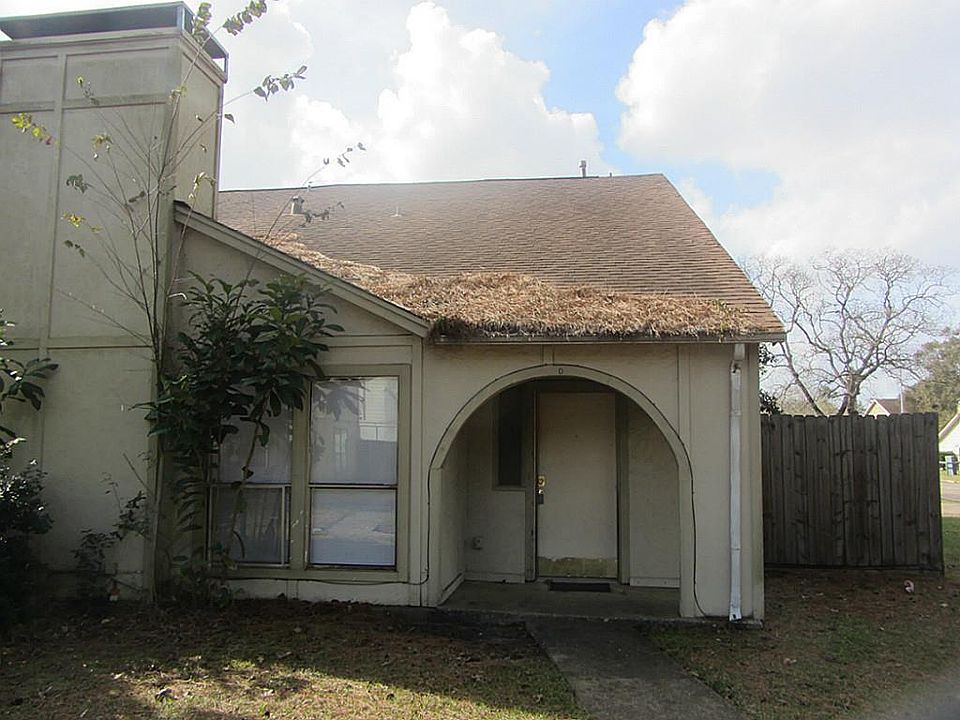 1st image of 12214 Wild Pine Dr Unit D