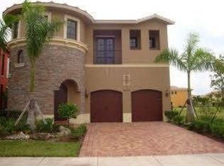 8152 Canopy Ter, Parkland, FL 33076