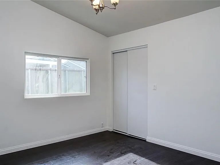 1516 W Hellman Ave #B — Photo 5