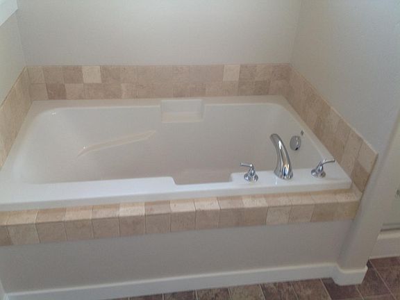 MBR Tub