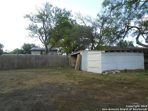 5th image of 102 Lorenz St