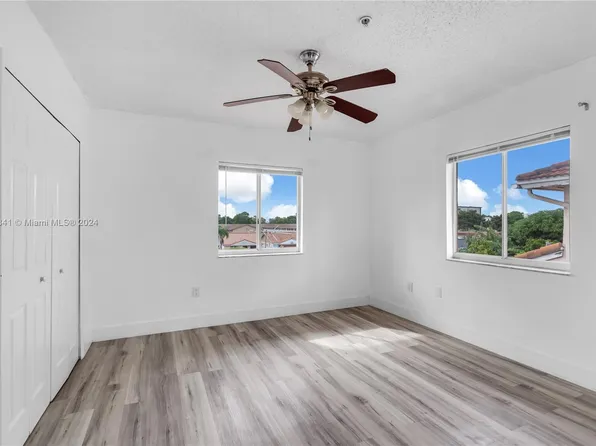 6350 W 22nd Ct APT 208, Hialeah, FL 33016
