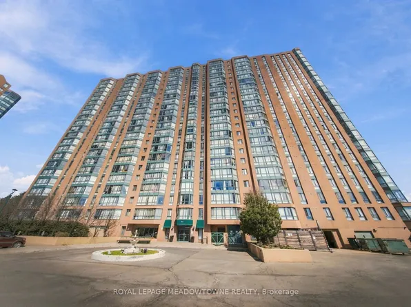 145 Hillcrest Ave, Mississauga, ON