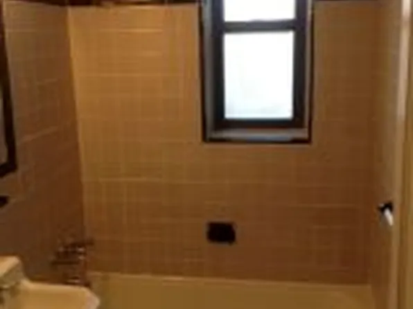 2220 Burnett Street image 1 of 5