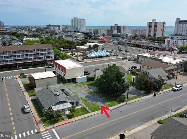 210 Sunset Dr, Ocean City, MD 21842