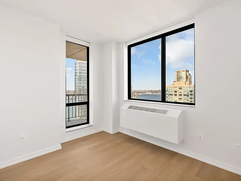 75 W End Ave #P37B — Photo 12