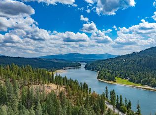 2890 Leclerc Rd S, Newport, WA 99156