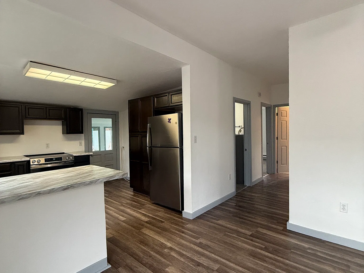 3 bed, 1200 sqft, $1,850 — Photo 4