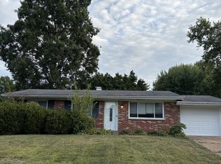 448 Terryville Dr #1, Saint Louis, MO 63125