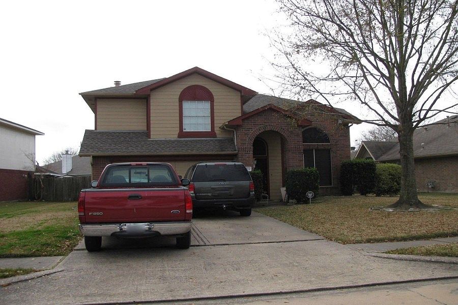 1st image of 19715 Campfield Dr