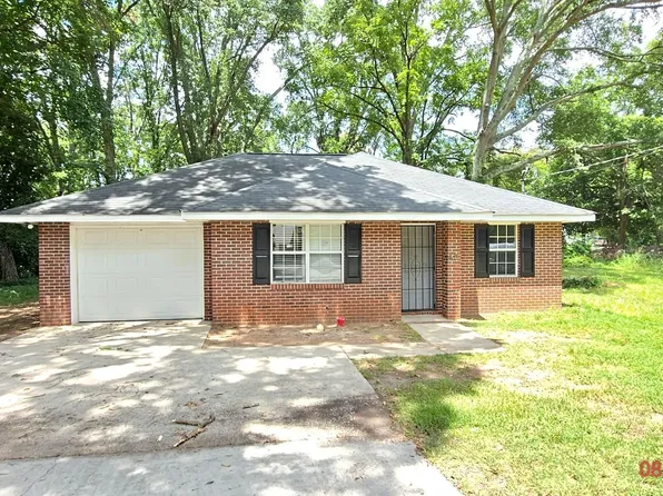 48 Phillips Dr, McDonough, GA 30253